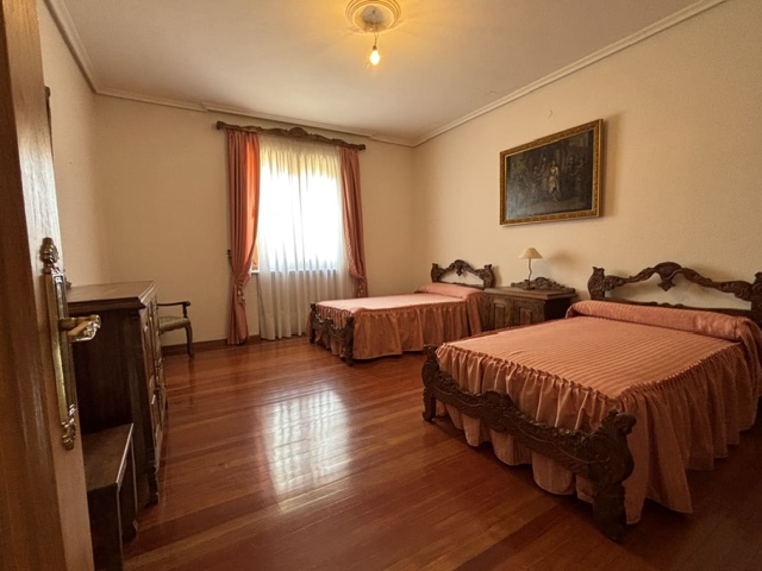 Chalet de 4 habitaciones en Villanueva de Arriba en venta con garaje - 165.000 € (Ref: 9928907)
