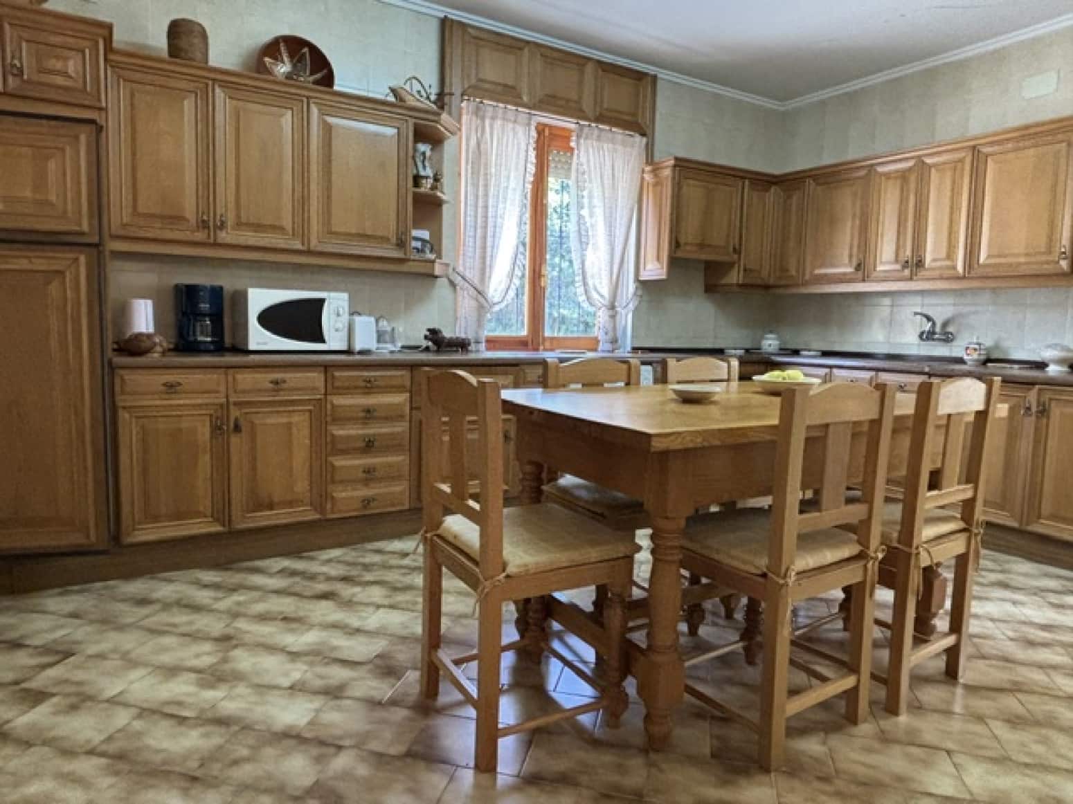 Chalet de 4 habitaciones en Villanueva de Arriba en venta con garaje - 165.000 € (Ref: 9928907)