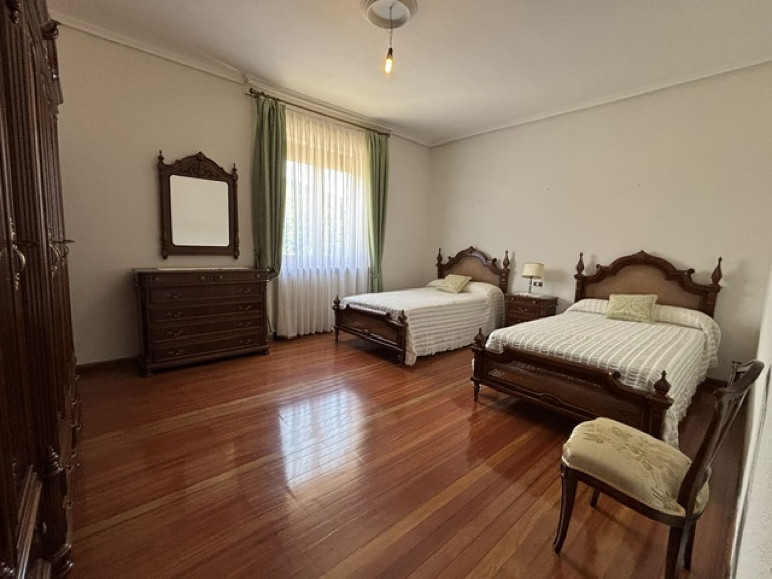 Chalet de 4 habitaciones en Villanueva de Arriba en venta con garaje - 165.000 € (Ref: 9928907)