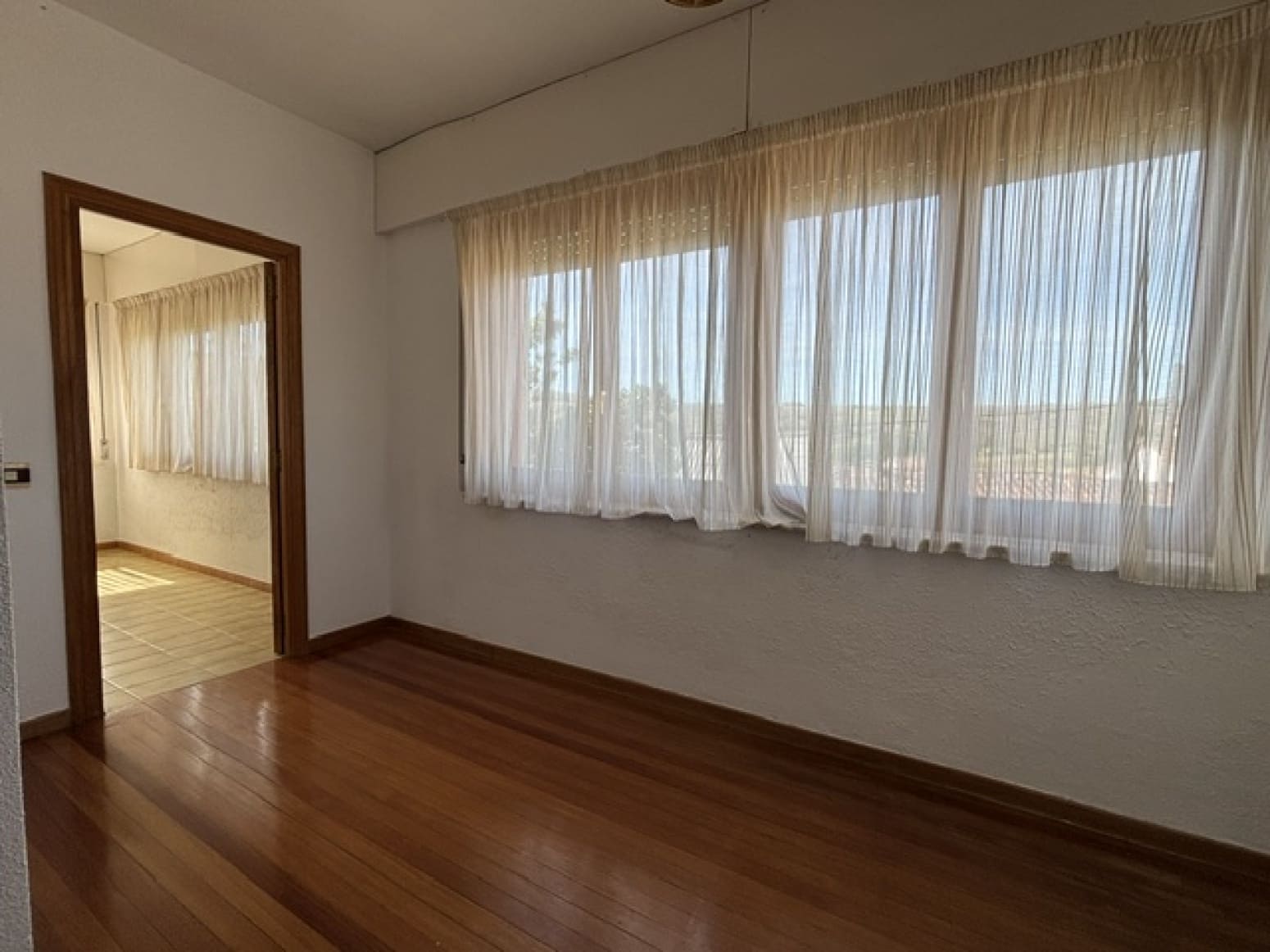 Chalet de 4 habitaciones en Villanueva de Arriba en venta con garaje - 165.000 € (Ref: 9928907)