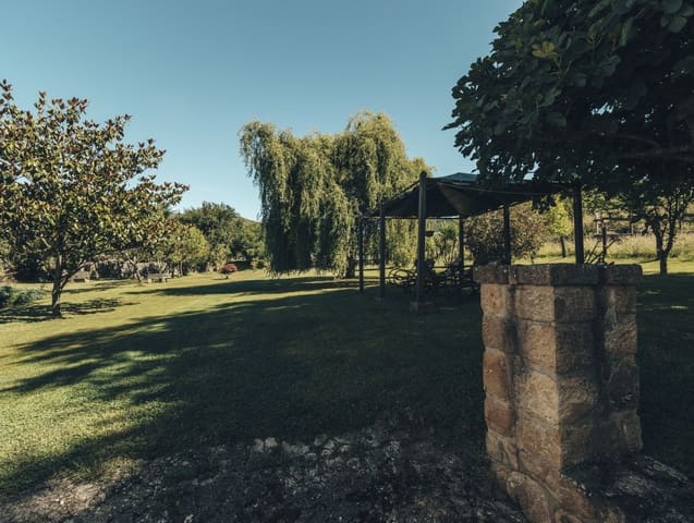 4 soveværelse Villa til salg i Anievas med garage - € 535.000 (Ref: 9943925)