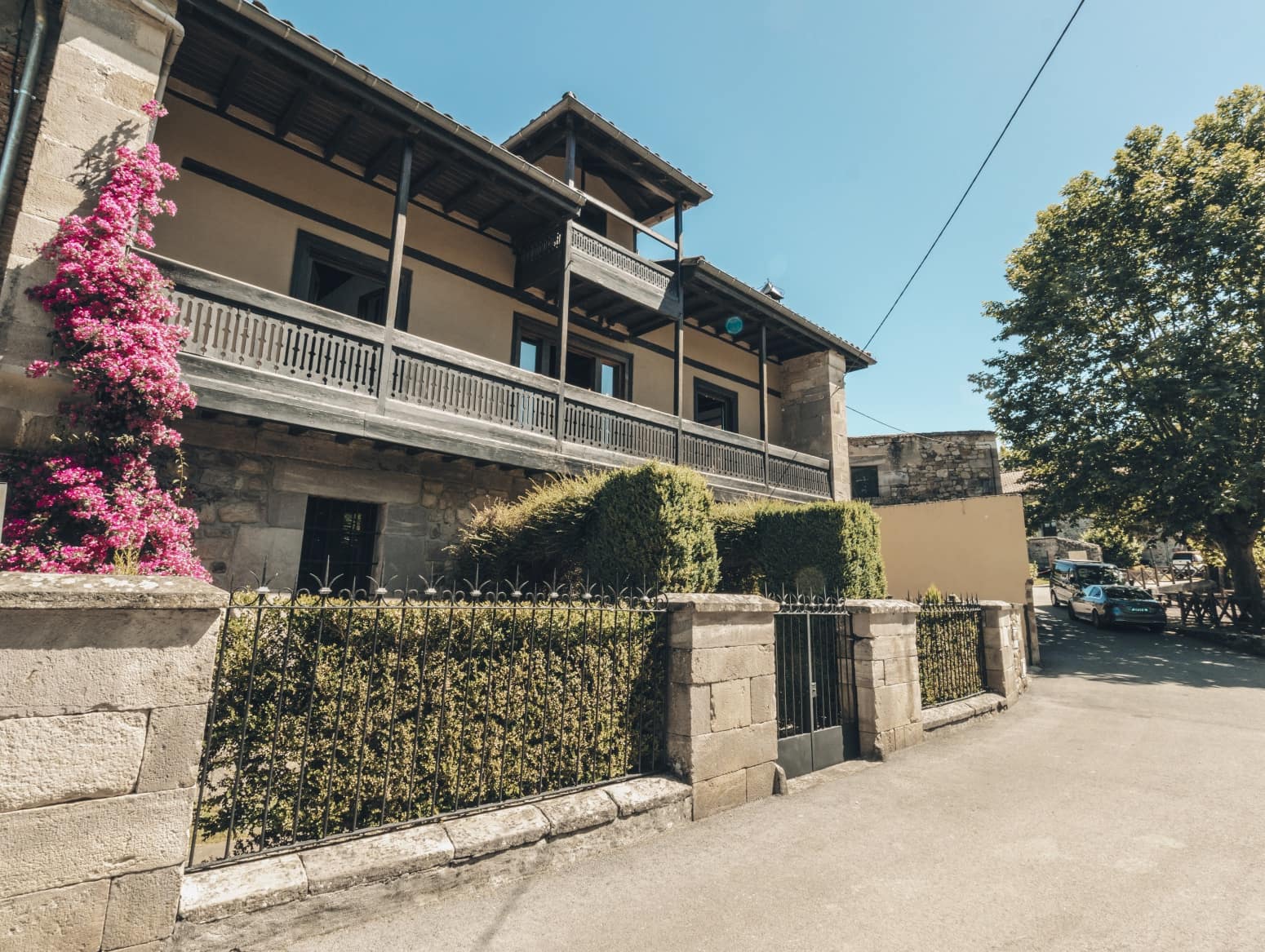 4 soveværelse Villa til salg i Anievas med garage - € 535.000 (Ref: 9943925)