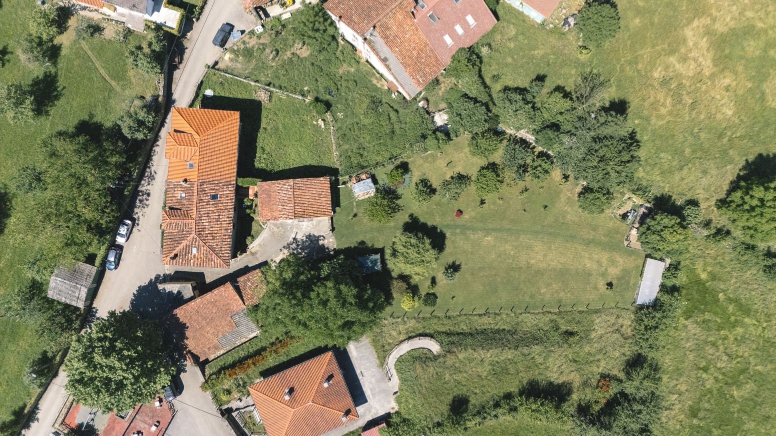 4 soveværelse Villa til salg i Anievas med garage - € 535.000 (Ref: 9943925)