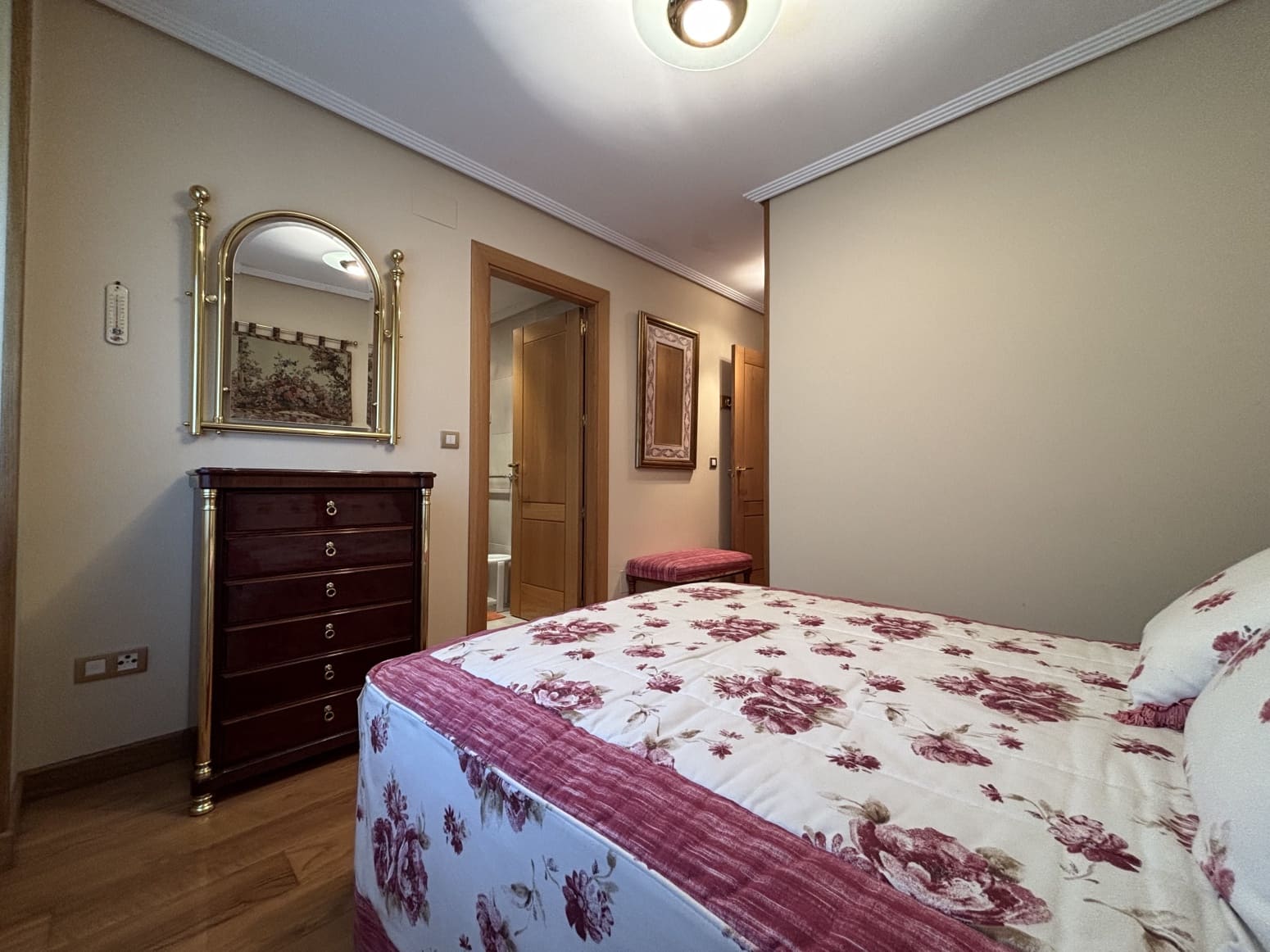 2 bedroom Flat for sale in Santander with pool garage - € 410,000 (Ref: 9966274)