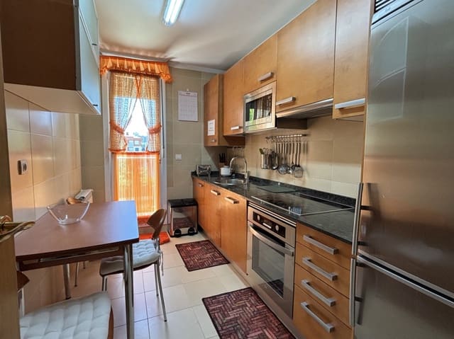2 soverom Leilighet til salgs i Santander med svømmebasseng garasje - € 410 000 (Ref: 9966274)