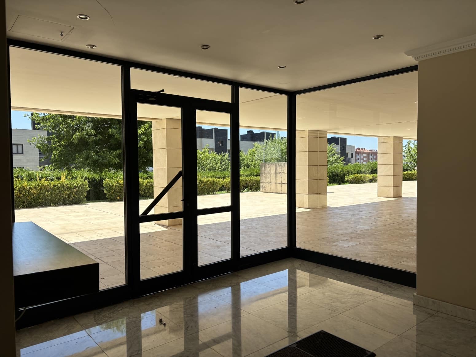 2 bedroom Flat for sale in Santander with pool garage - € 410,000 (Ref: 9966274)