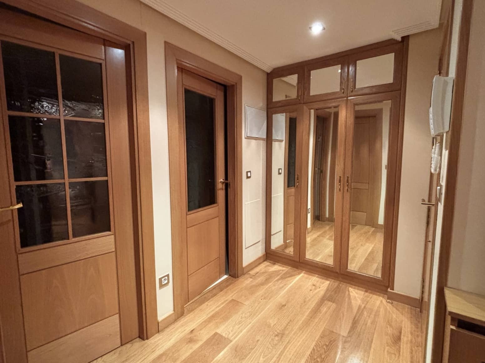 2 bedroom Flat for sale in Santander with pool garage - € 410,000 (Ref: 9966274)