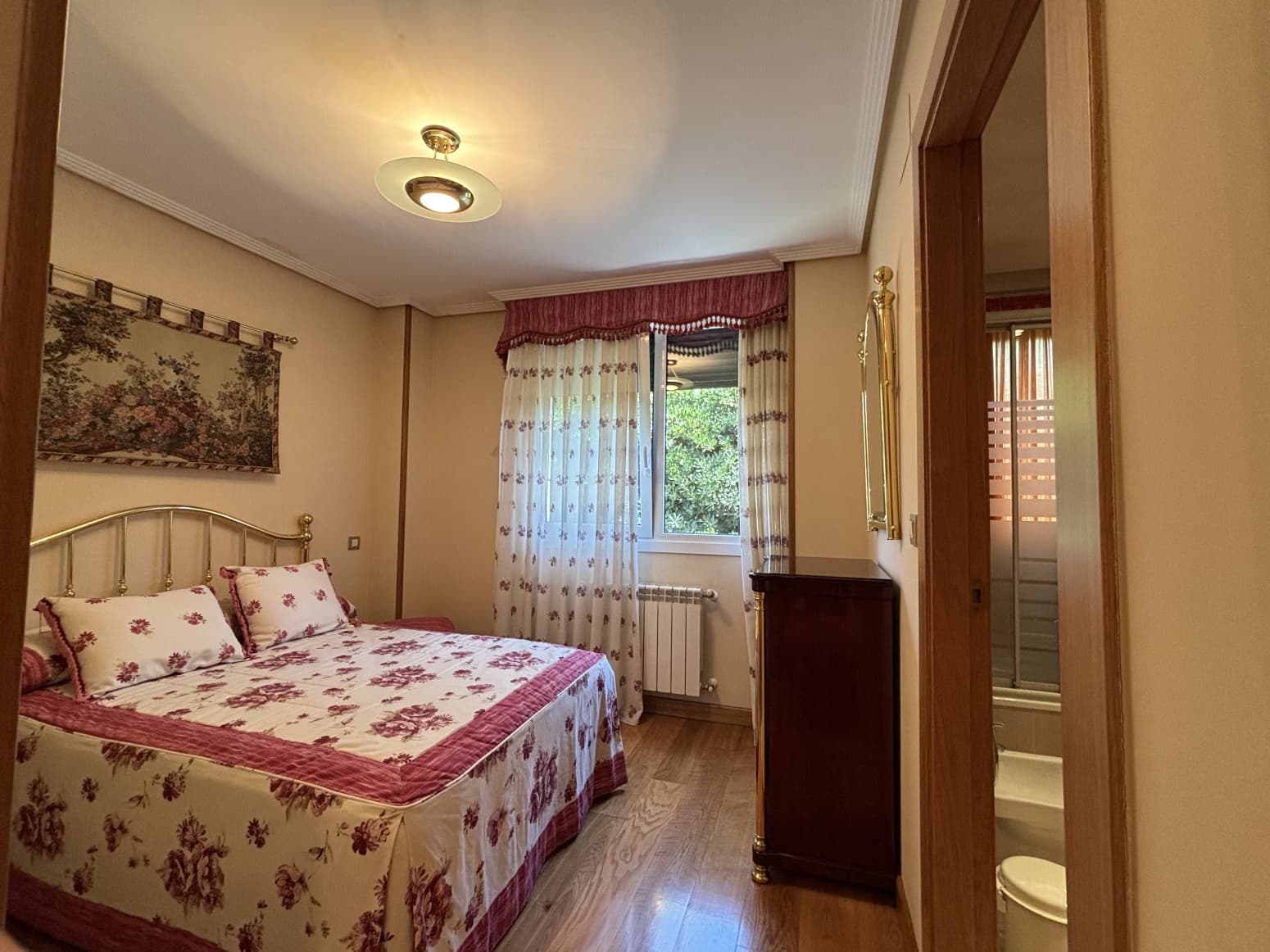 2 bedroom Flat for sale in Santander with pool garage - € 410,000 (Ref: 9966274)