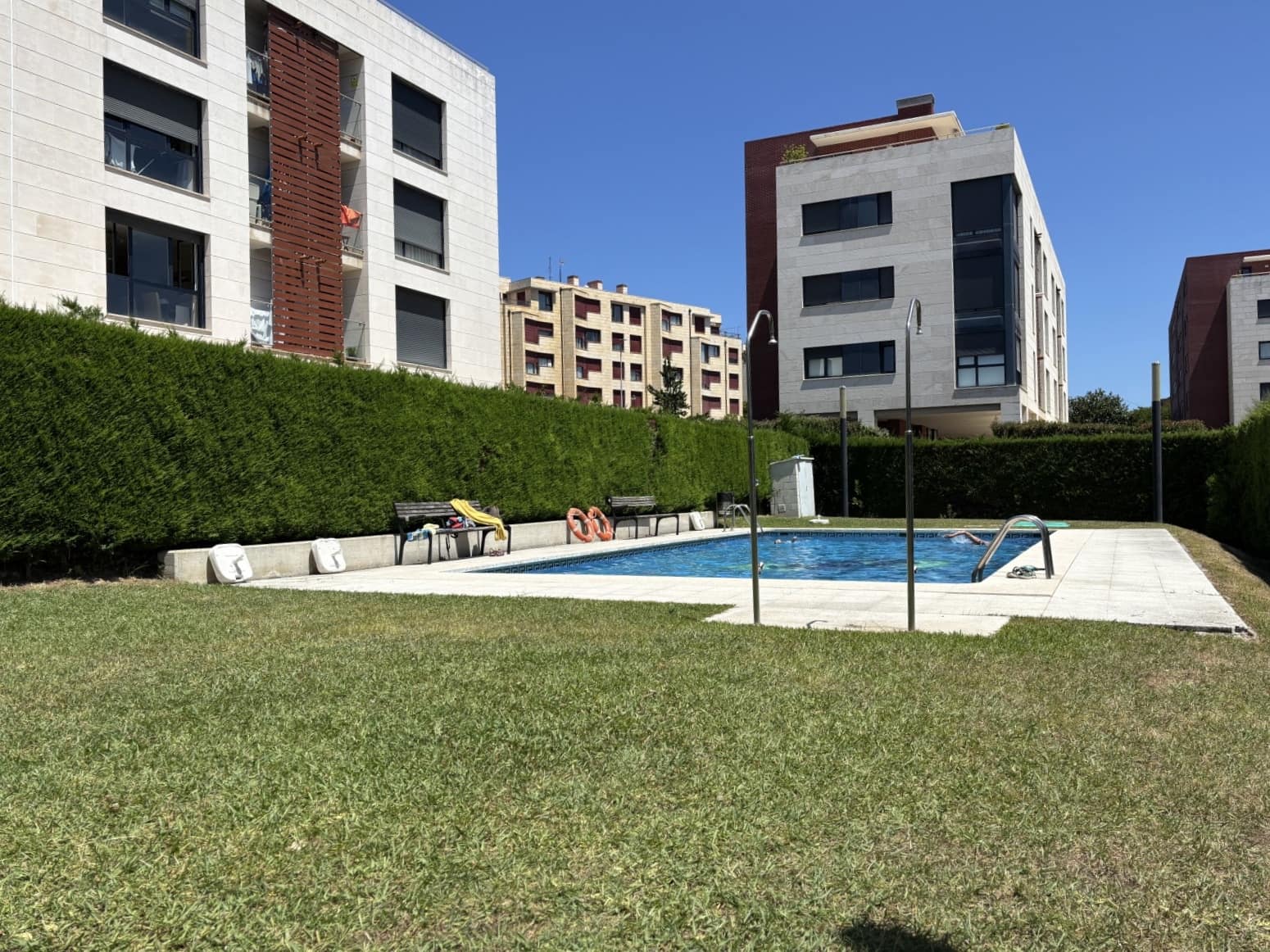 2 bedroom Flat for sale in Santander with pool garage - € 410,000 (Ref: 9966274)