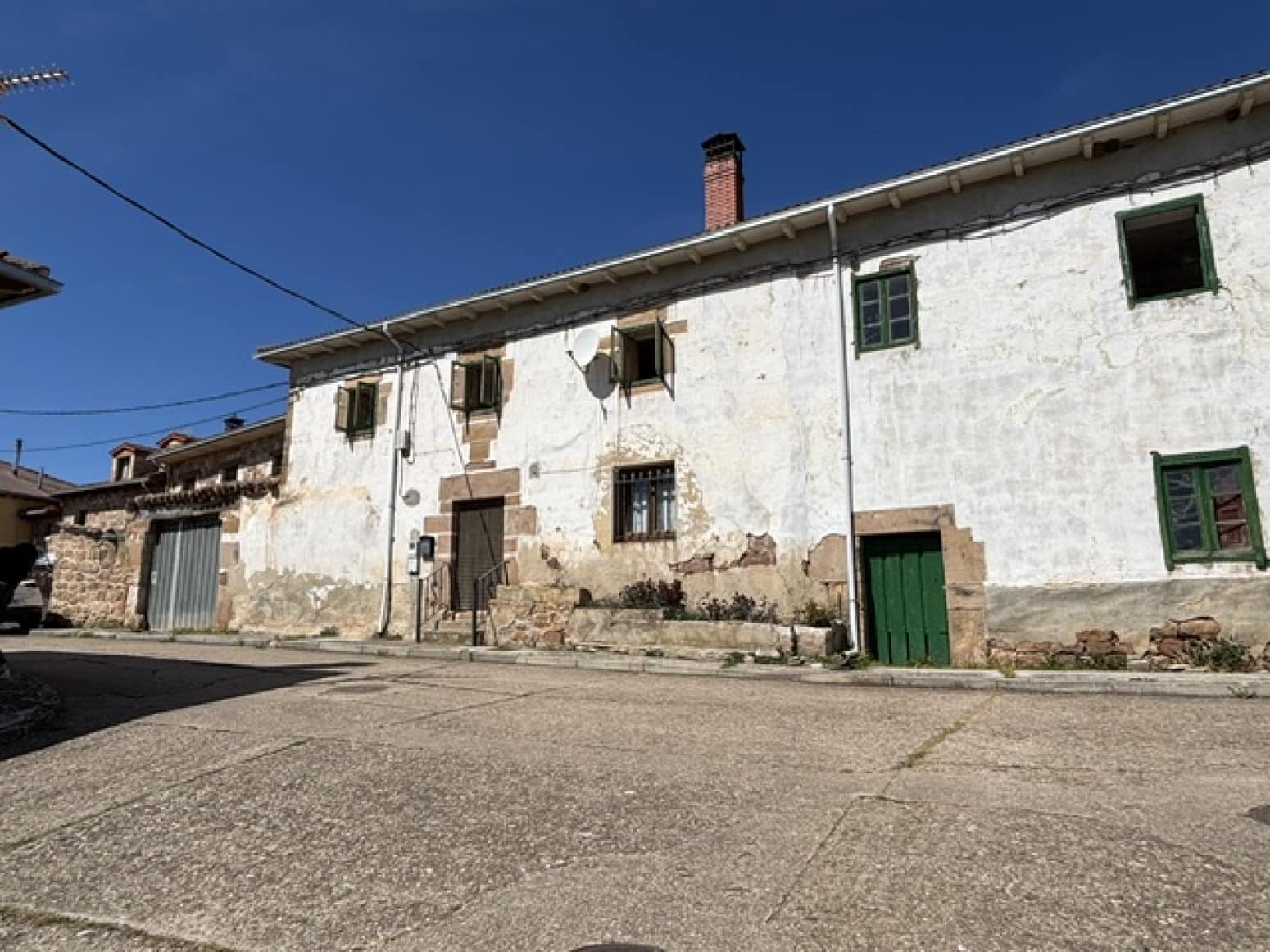 4 soveværelse Villa til salg i Barruelo de Santullan - € 105.000 (Ref: 9966278)