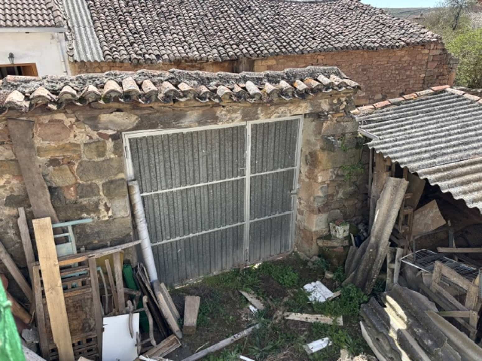4 soveværelse Villa til salg i Barruelo de Santullan - € 105.000 (Ref: 9966278)