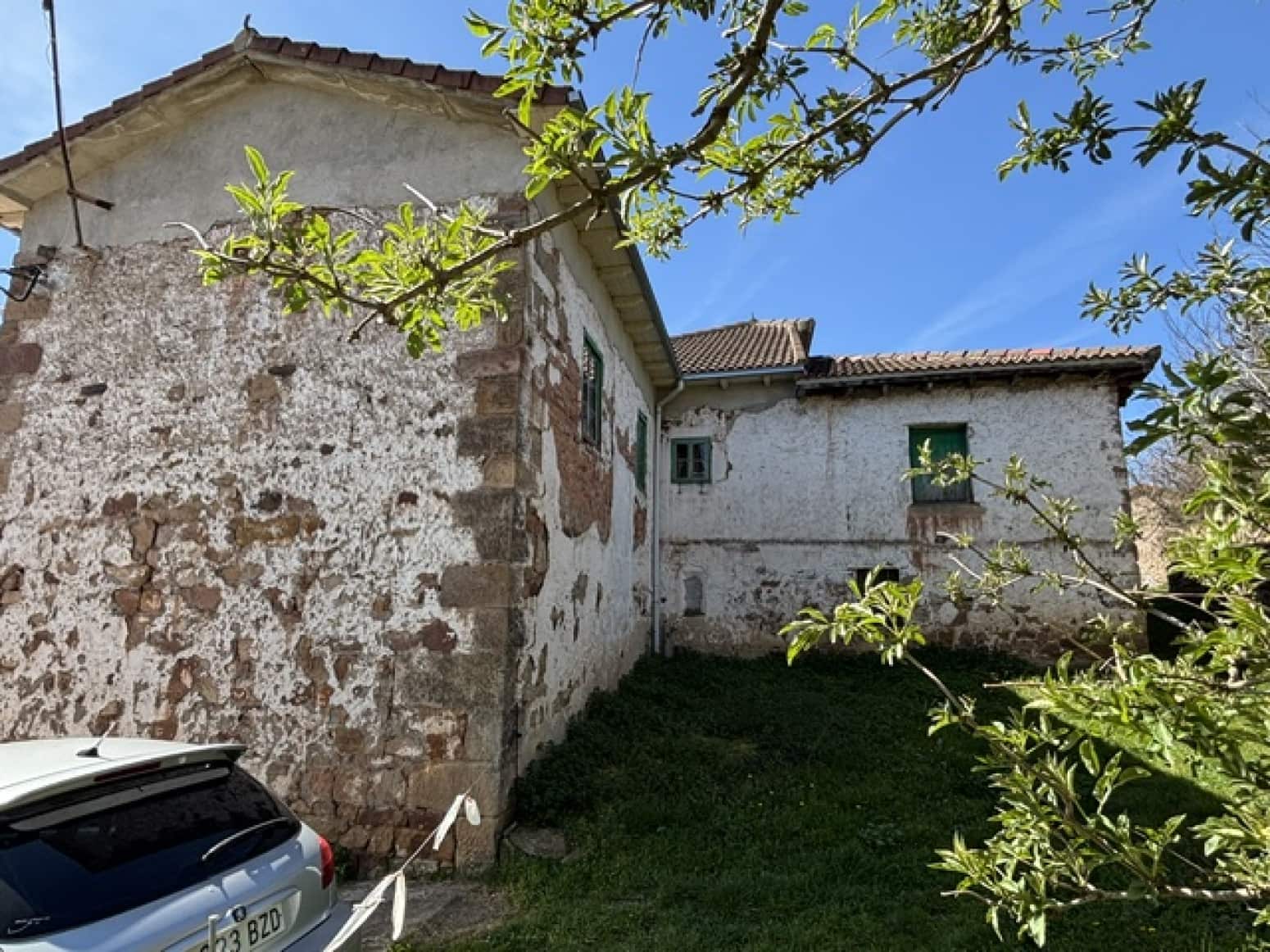 4 soveværelse Villa til salg i Barruelo de Santullan - € 105.000 (Ref: 9966278)