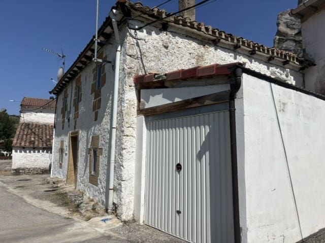 3 bedroom Villa for sale in Basconcillos del Tozo with garage - € 25,000 (Ref: 9967292)