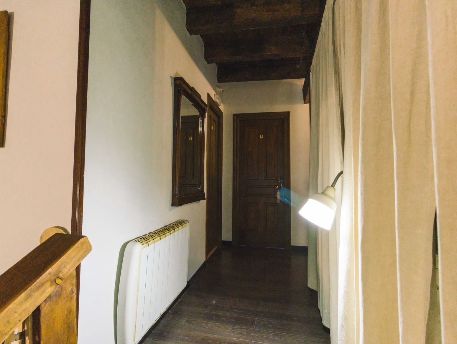 Negocio de 2 habitaciones en Valle de Sedano en venta - 600.000 € (Ref: 9979534)