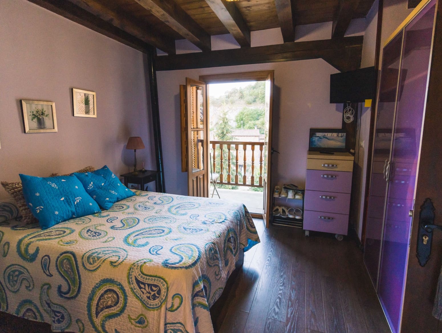 Negocio de 2 habitaciones en Valle de Sedano en venta - 600.000 € (Ref: 9979534)