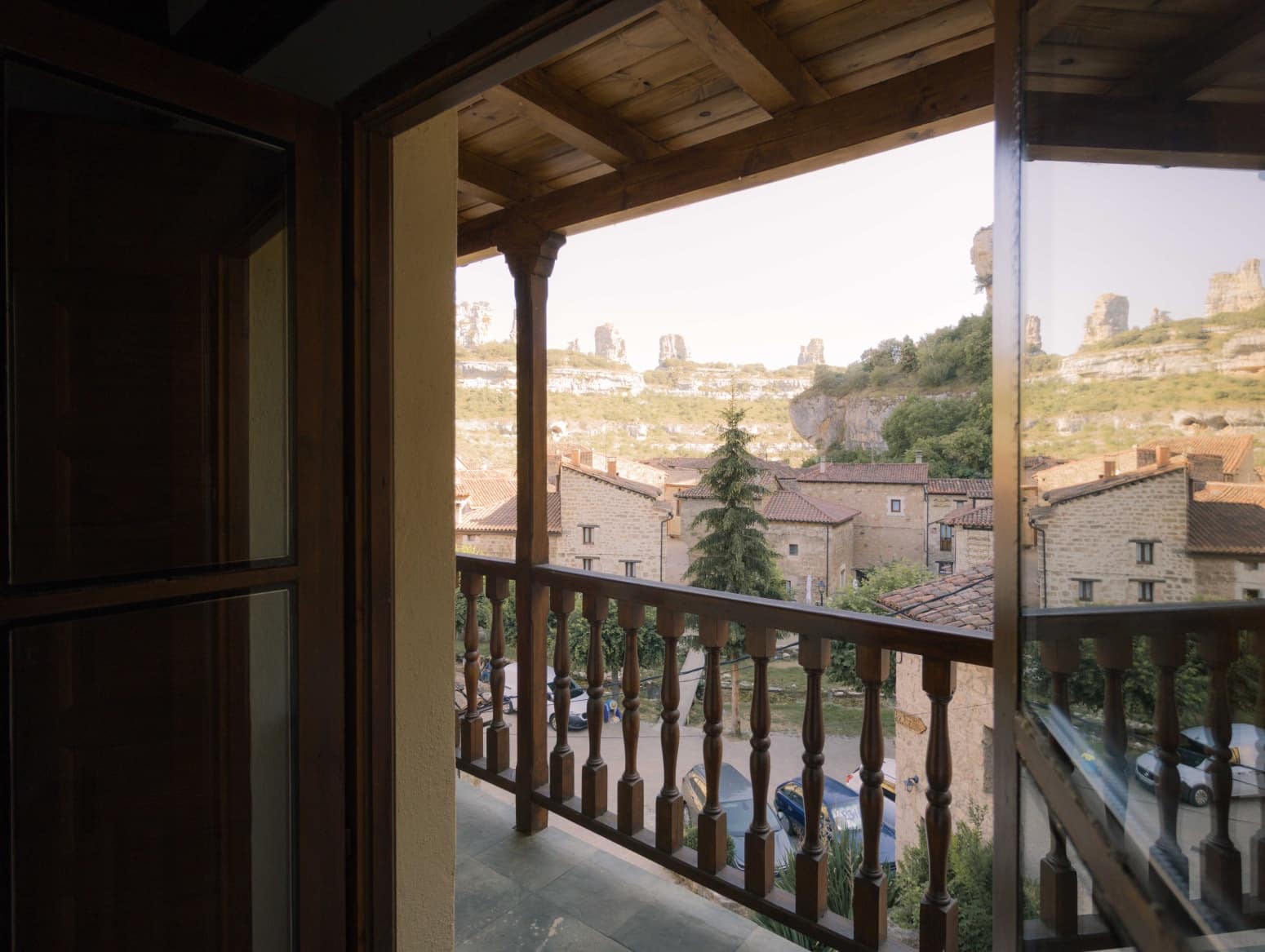 Negocio de 2 habitaciones en Valle de Sedano en venta - 600.000 € (Ref: 9979534)