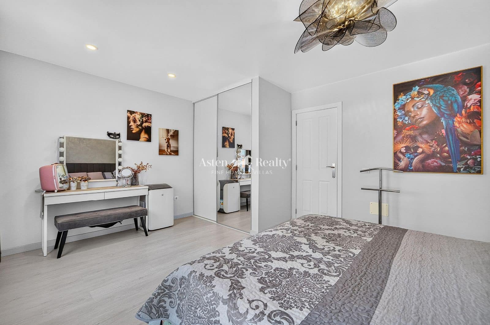 3 Zimmer Haus zu verkaufen in Adeje mit Pool Garage - 550.000 € (Ref: 10000957)