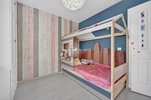 3 Zimmer Haus zu verkaufen in Casco Urbano, Adeje mit Pool Garage - 550.000 € (Ref: 10000957)