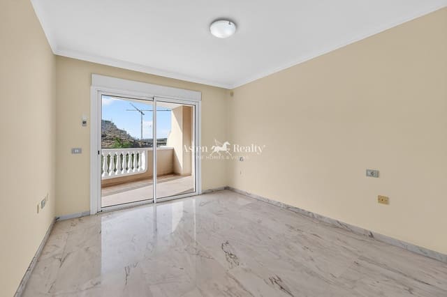 2 soverom Leilighet til salgs i Los Gigantes, Santiago del Teide med svømmebasseng garasje - € 440 000 (Ref: 10001341)