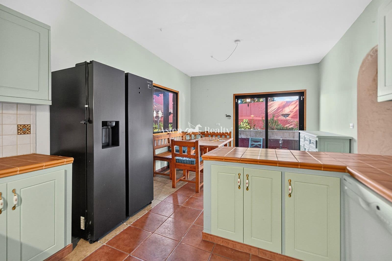 Chalet de 4 habitaciones en Icod de los Vinos en venta con garaje - 319.000 € (Ref: 10014790)
