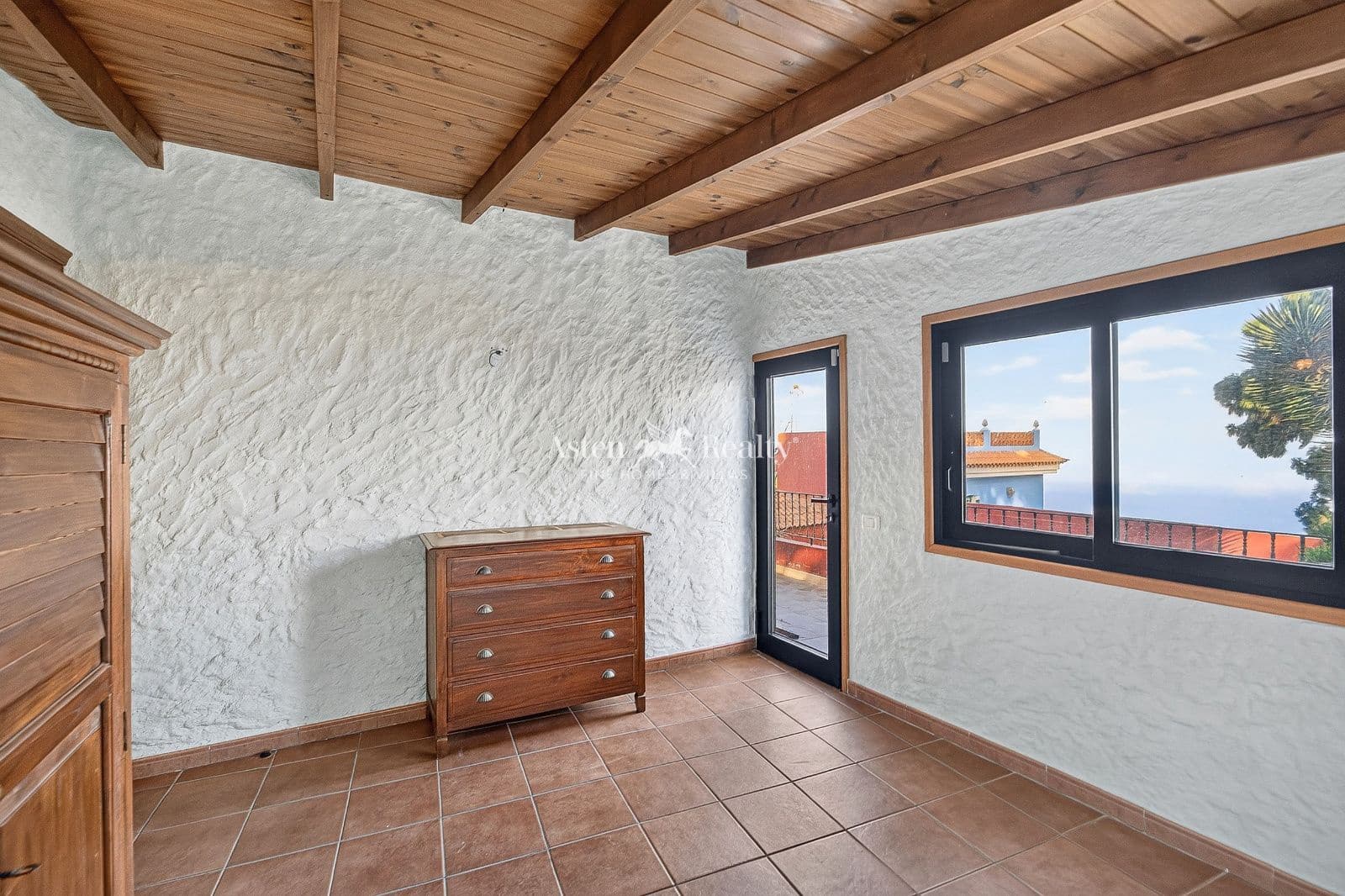 Chalet de 4 habitaciones en Icod de los Vinos en venta con garaje - 319.000 € (Ref: 10014790)