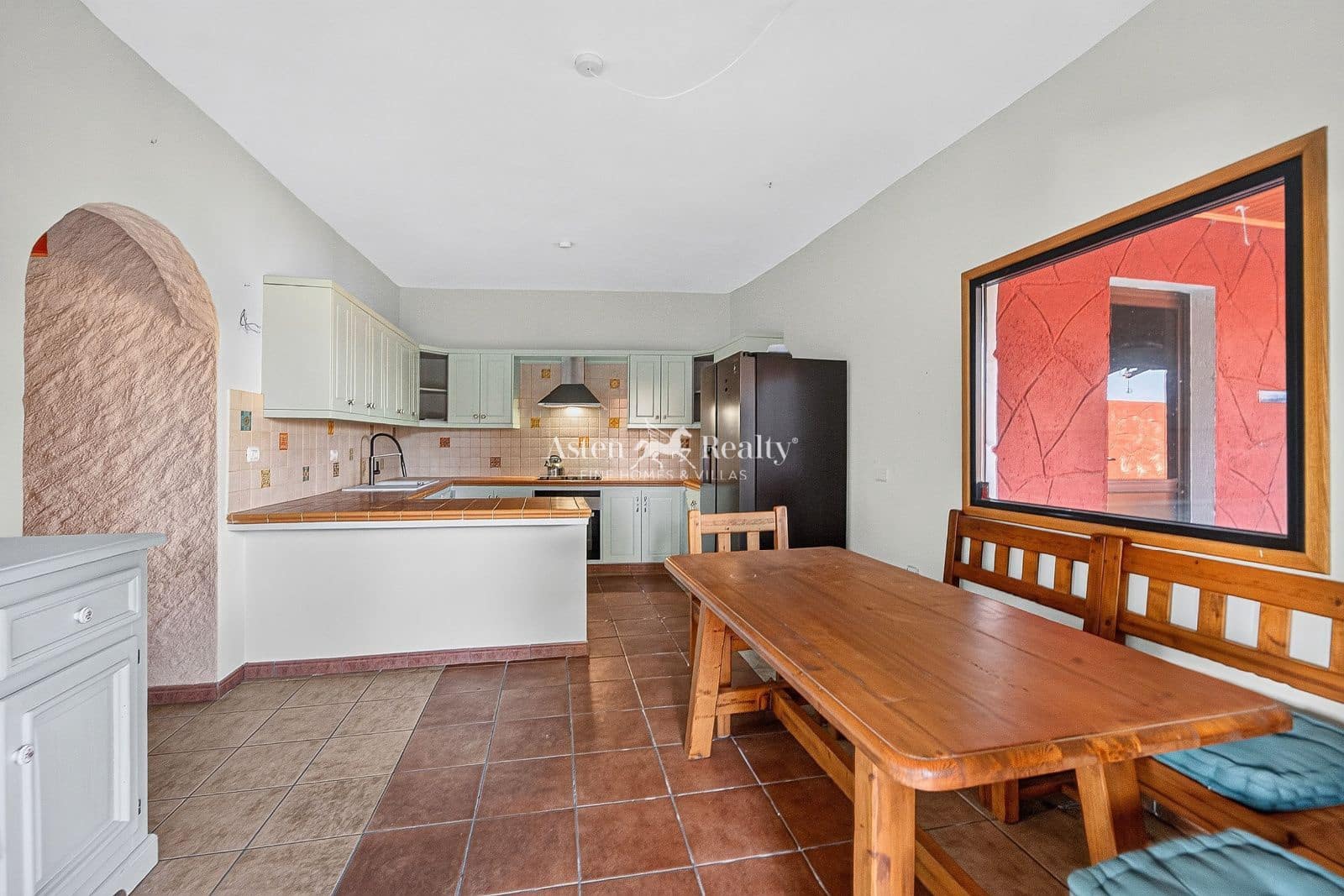 Chalet de 4 habitaciones en Icod de los Vinos en venta con garaje - 319.000 € (Ref: 10014790)