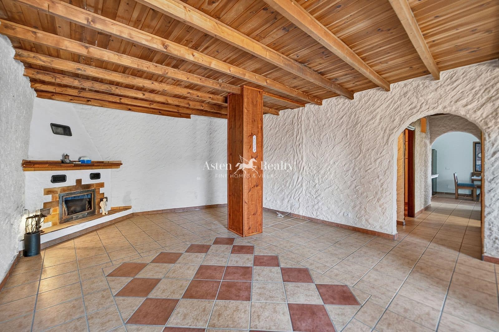 Chalet de 4 habitaciones en Icod de los Vinos en venta con garaje - 319.000 € (Ref: 10014790)