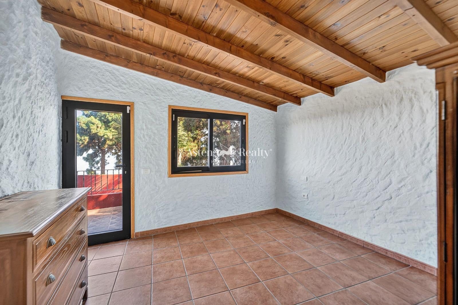 Chalet de 4 habitaciones en Icod de los Vinos en venta con garaje - 319.000 € (Ref: 10014790)