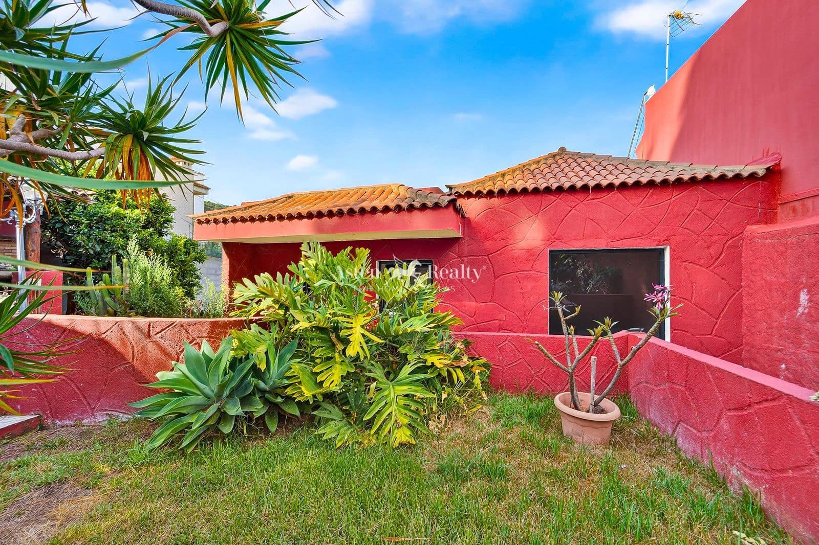 Chalet de 4 habitaciones en Icod de los Vinos en venta con garaje - 319.000 € (Ref: 10014790)