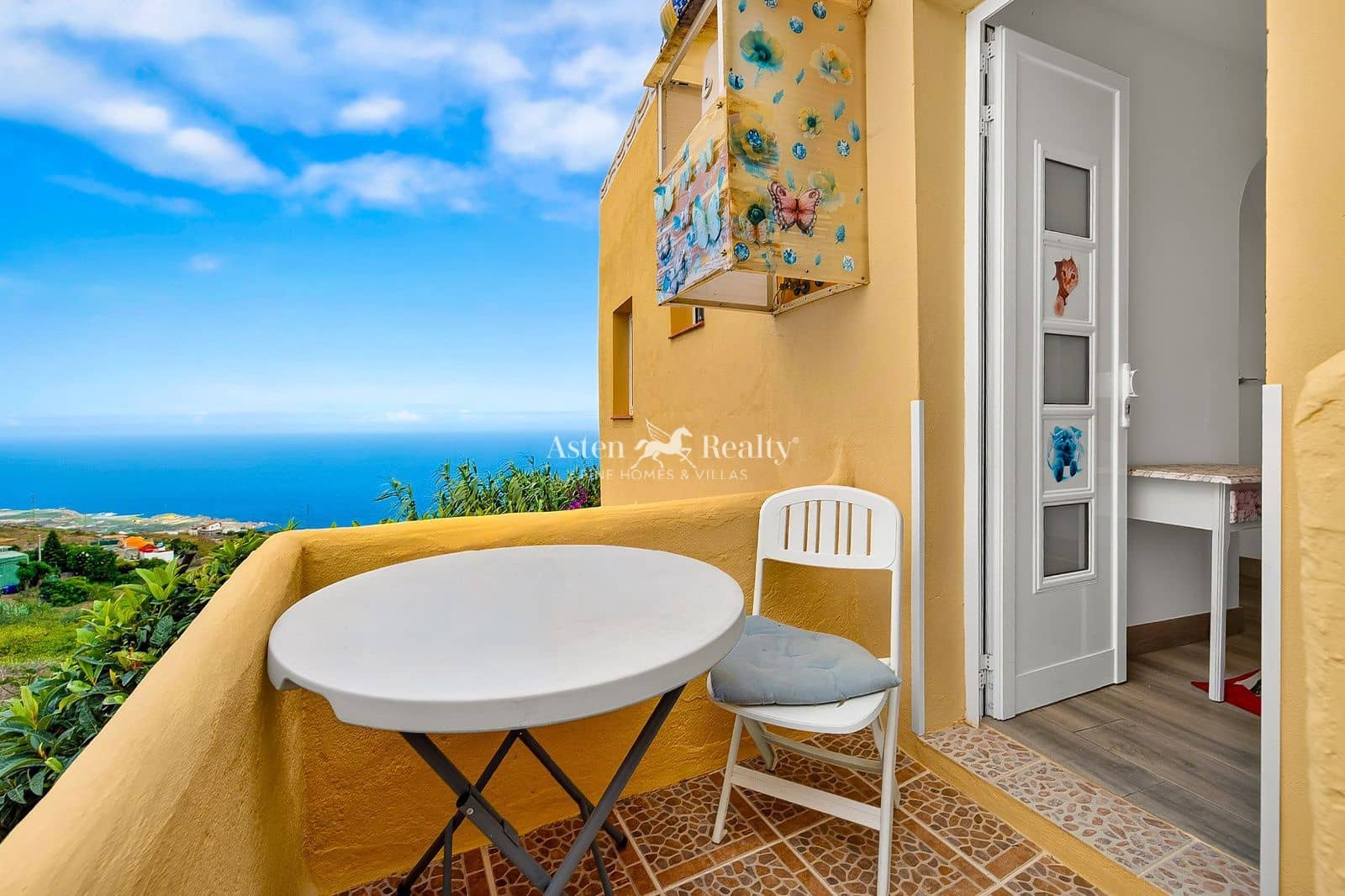 4 sovrum Villa till salu i San Juan de la Rambla med garage - 299 000 € (Ref: 10014791)