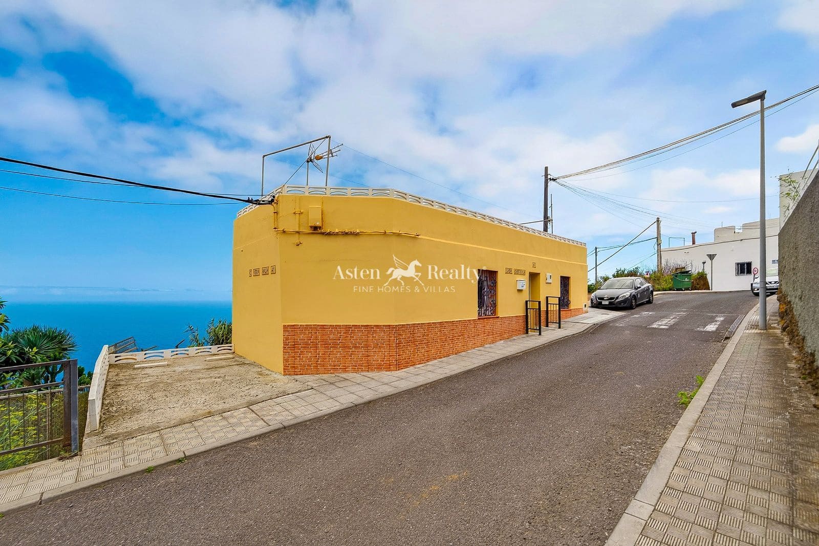 4 sovrum Villa till salu i San Juan de la Rambla med garage - 299 000 € (Ref: 10014791)