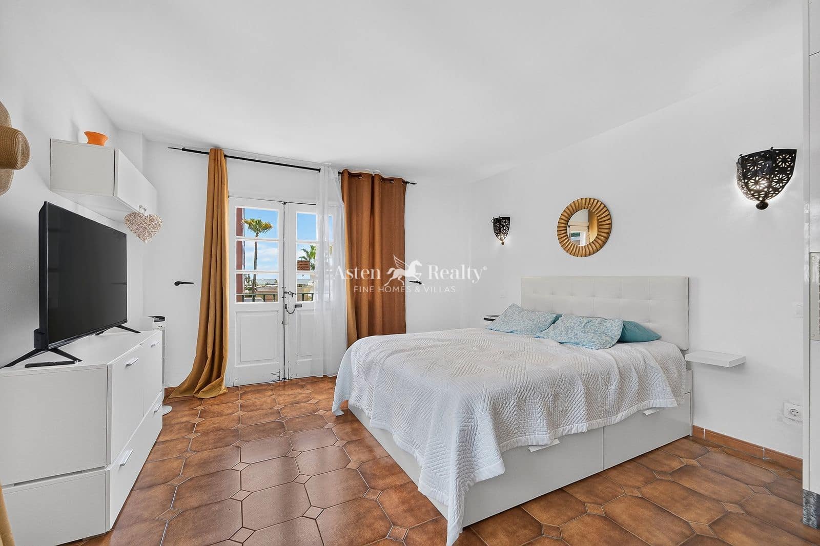 Lejlighed til salg i Costa Adeje med swimmingpool - € 350.000 (Ref: 10016772)