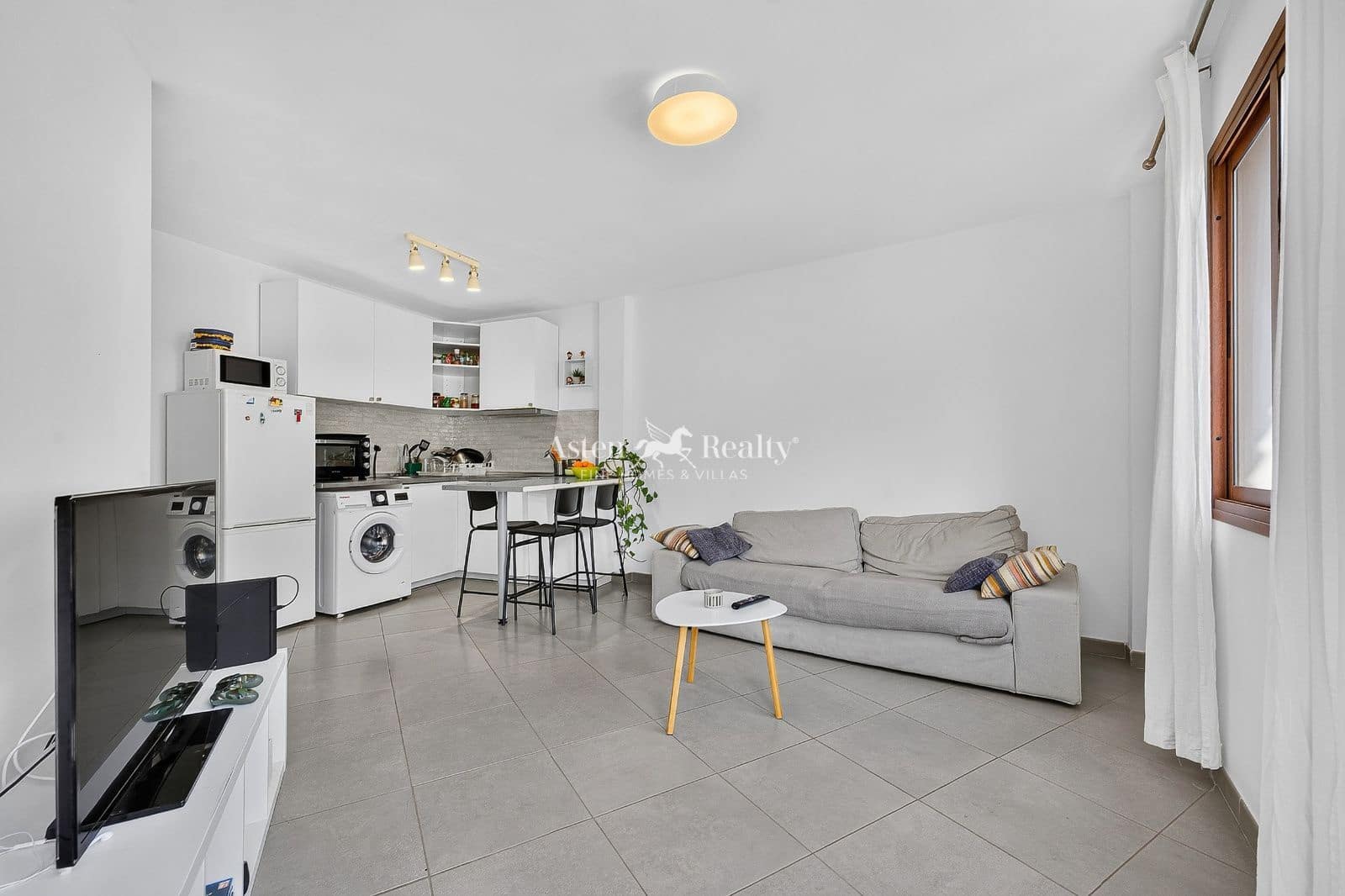 2 sypialnia Mieszkanie na sprzedaż w Adeje - 245 000 € (Ref: 10024607)