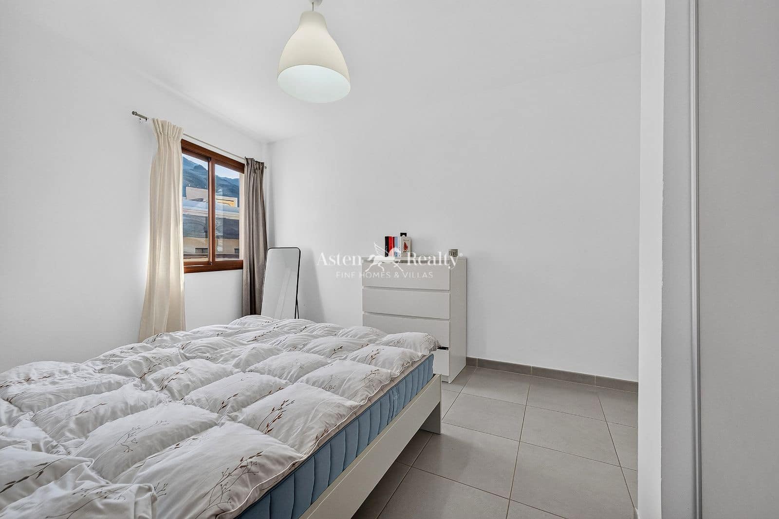 2 sypialnia Mieszkanie na sprzedaż w Adeje - 245 000 € (Ref: 10024607)