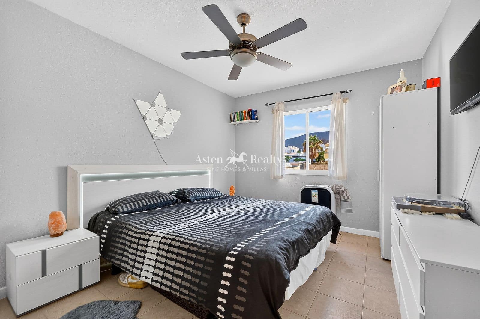 4 chambre Villa/Maison à vendre à Torviscas avec piscine garage - 595 000 € (Ref: 10031263)