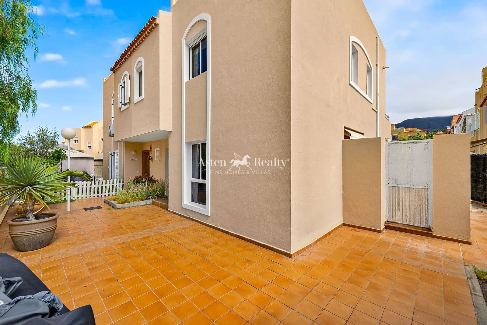 4 chambre Villa/Maison à vendre à Torviscas avec piscine garage - 595 000 € (Ref: 10031263)