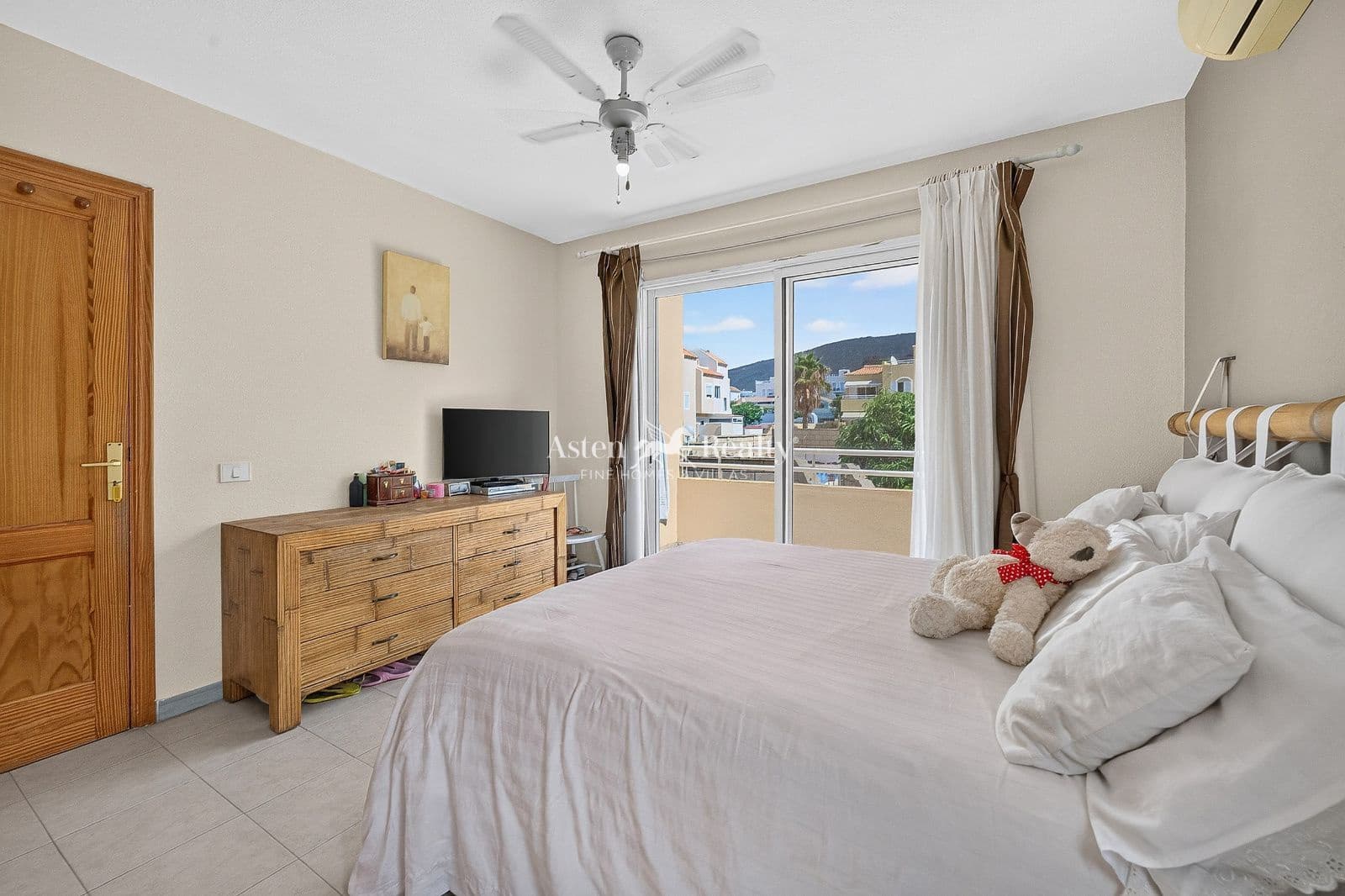 4 chambre Villa/Maison à vendre à Torviscas avec piscine garage - 595 000 € (Ref: 10031263)