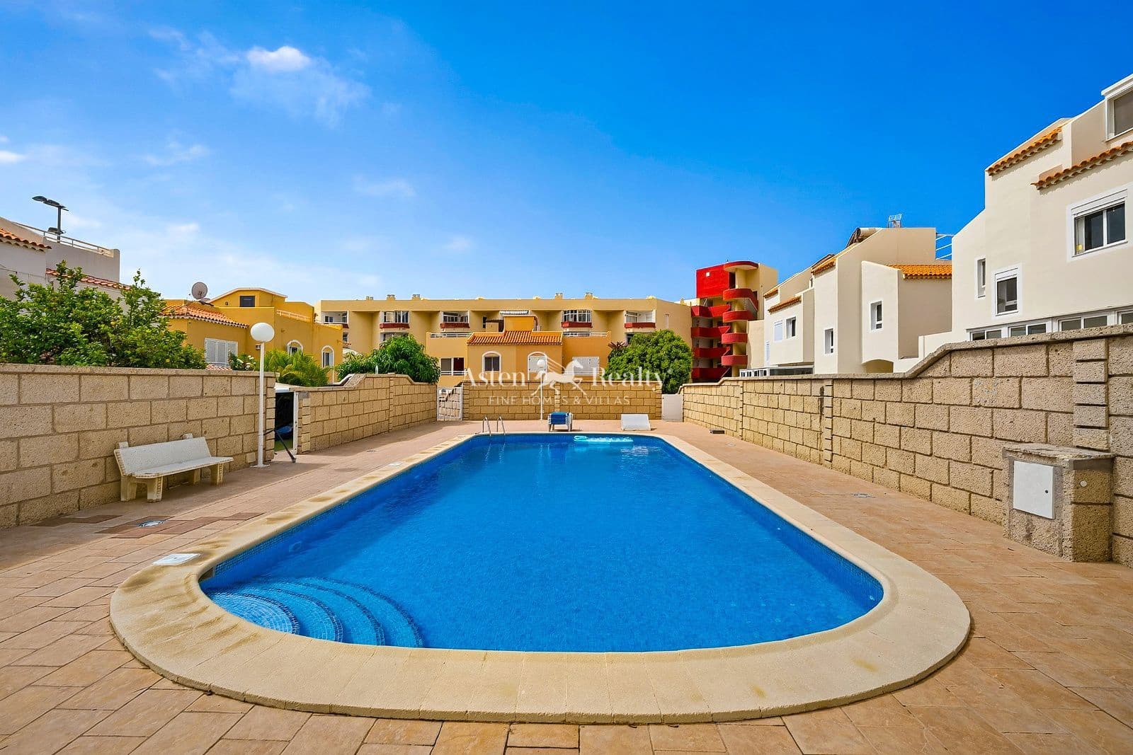 4 chambre Villa/Maison à vendre à Torviscas avec piscine garage - 595 000 € (Ref: 10031263)