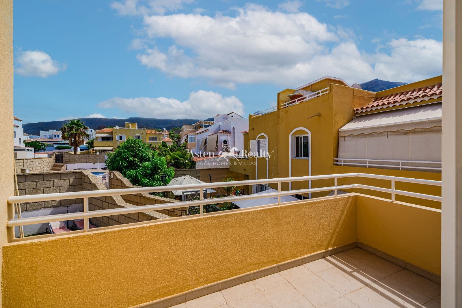 4 chambre Villa/Maison à vendre à Torviscas avec piscine garage - 595 000 € (Ref: 10031263)