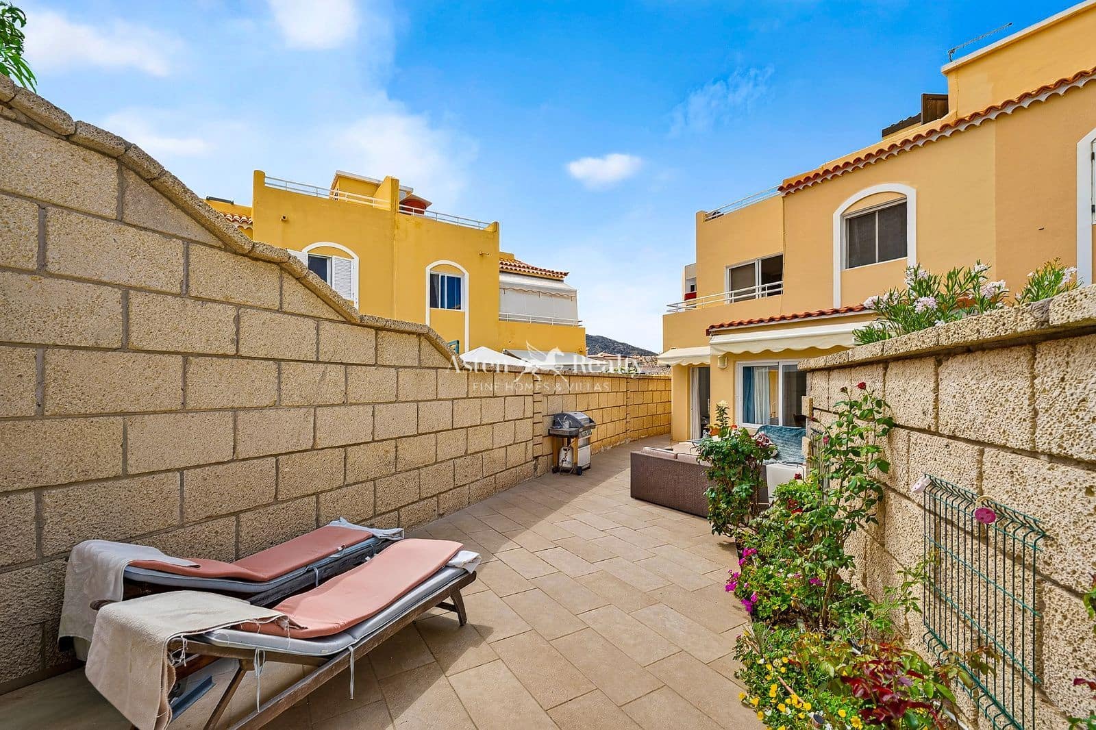 4 chambre Villa/Maison à vendre à Torviscas avec piscine garage - 595 000 € (Ref: 10031263)