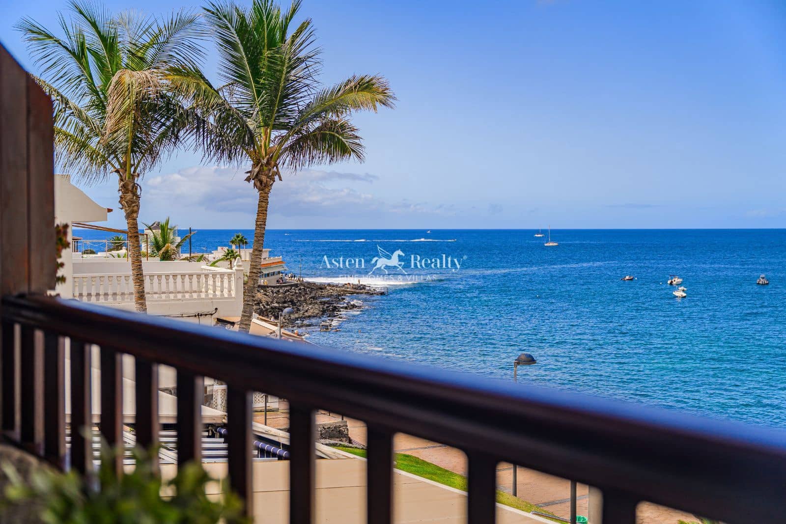 1 quarto Apartamento para venda em La Caleta Adeje com garagem - 695 000 € (Ref: 10033262)