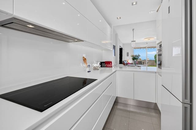 2 sovrum Villa till salu i Puerto Santiago, Santiago del Teide med pool garage - 795 000 € (Ref: 10034334)