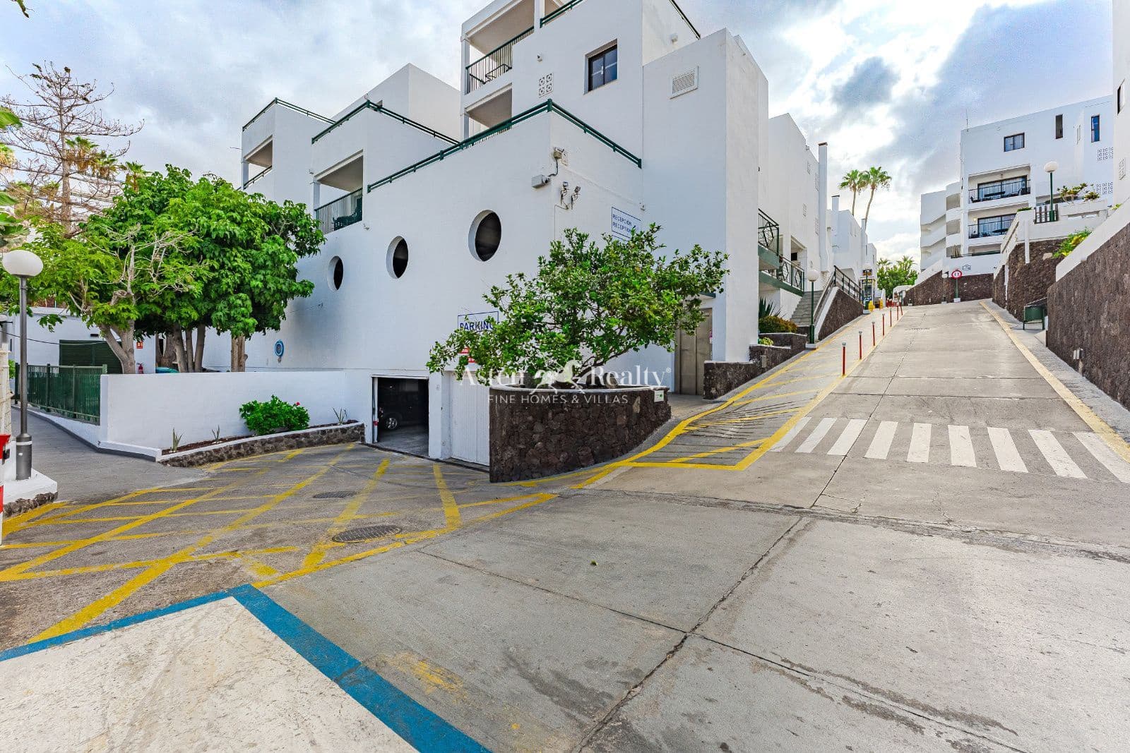 Garage te koop in Costa Adeje - € 25.000 (Ref: 10035642)