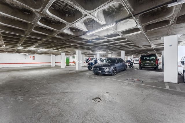 Garage te koop in Torviscas Bajo, Adeje - € 25.000 (Ref: 10035642)
