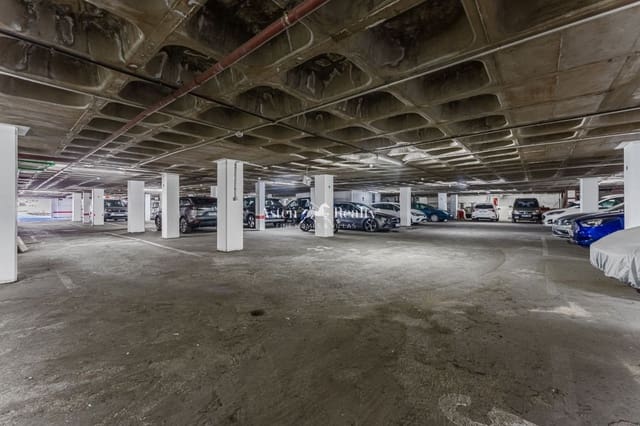 Garage te koop in Torviscas Bajo, Adeje - € 25.000 (Ref: 10035642)
