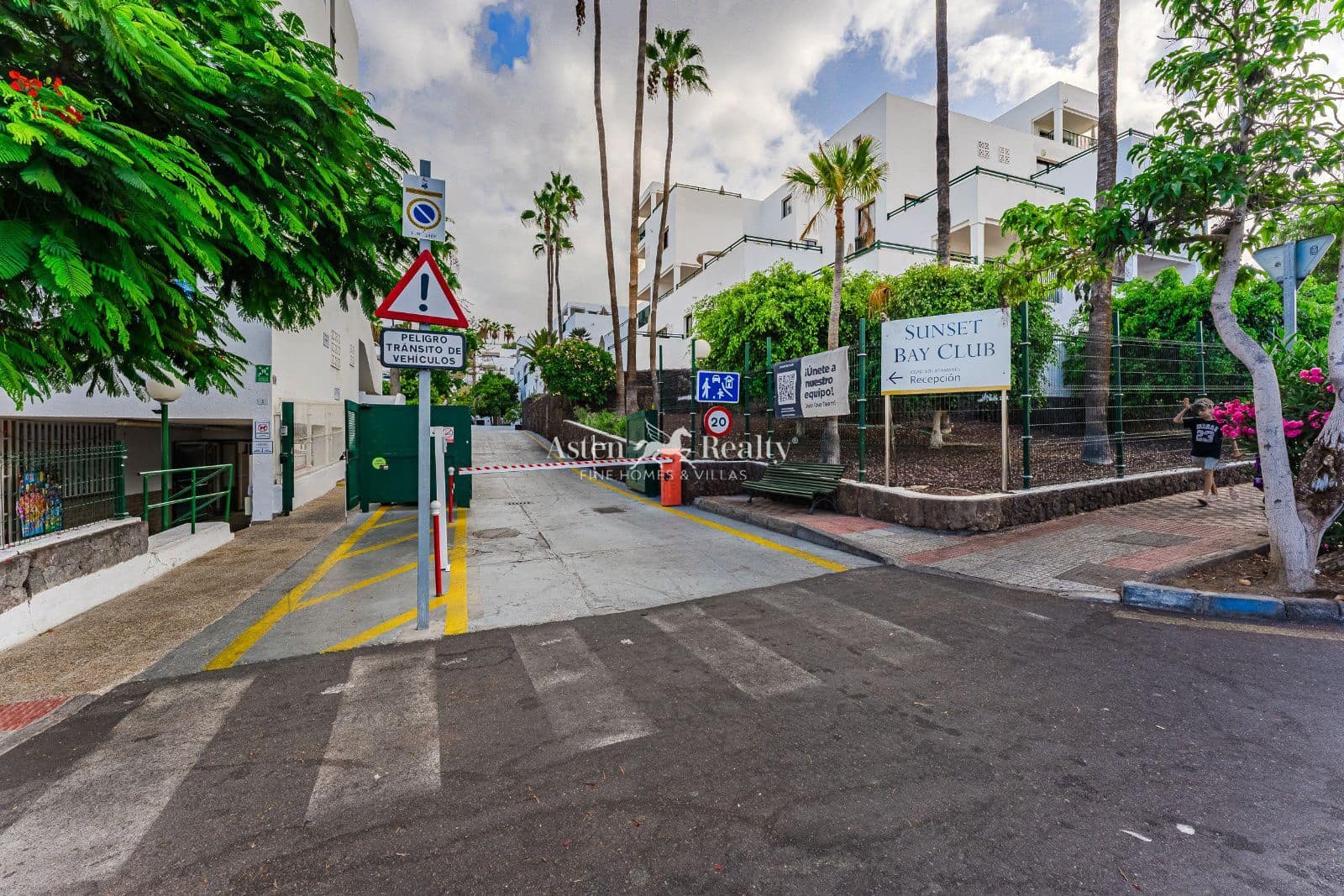 Garage te koop in Costa Adeje - € 25.000 (Ref: 10035642)