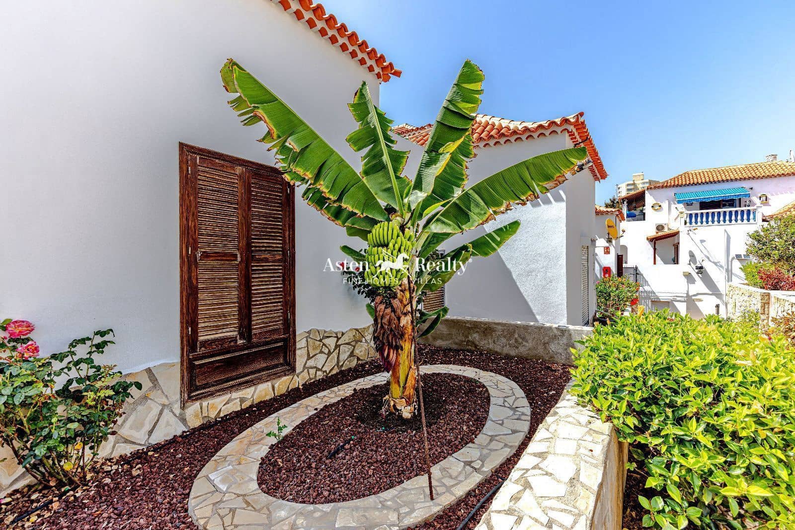 Piso en Costa Adeje en venta con piscina - 239.000 € (Ref: 10041653)