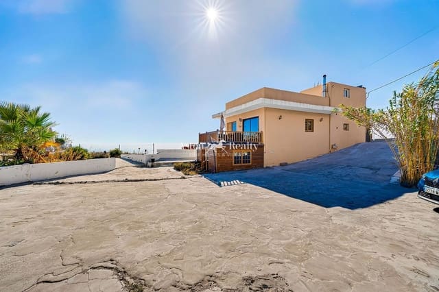5 Zimmer Villa zu verkaufen in Fasnia mit Garage - 350.000 € (Ref: 10045491)