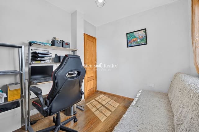 5 Zimmer Villa zu verkaufen in Fasnia mit Garage - 350.000 € (Ref: 10045491)