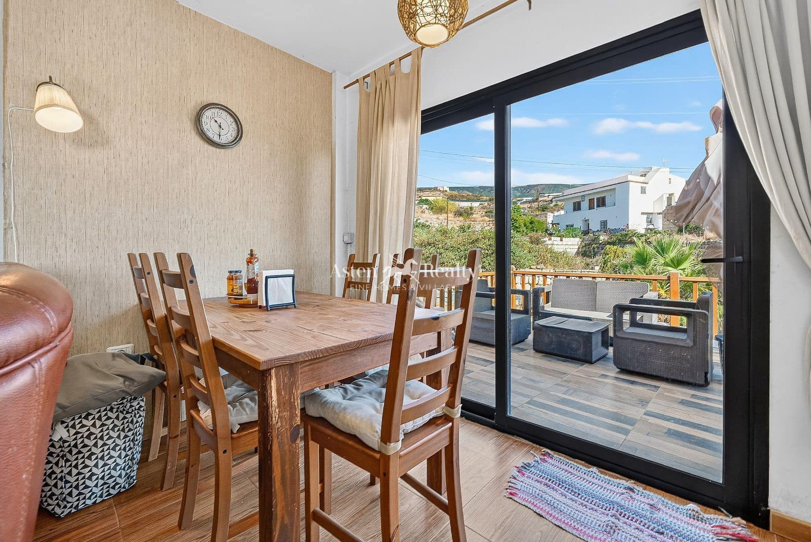 5 Zimmer Villa zu verkaufen in Fasnia mit Garage - 350.000 € (Ref: 10045491)